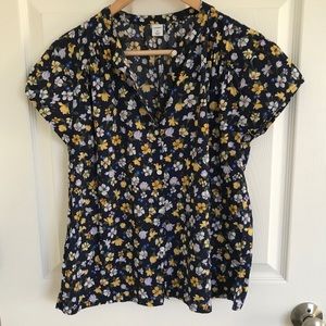 Old Navy Floral Button Short Sleeve Blouse